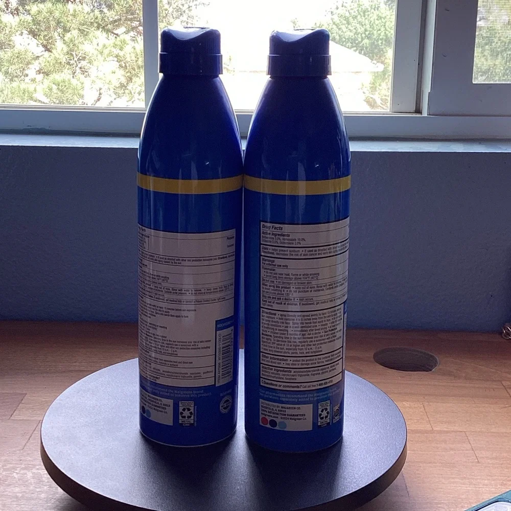 30 Sport Continuous Spray Sunscreen - 1